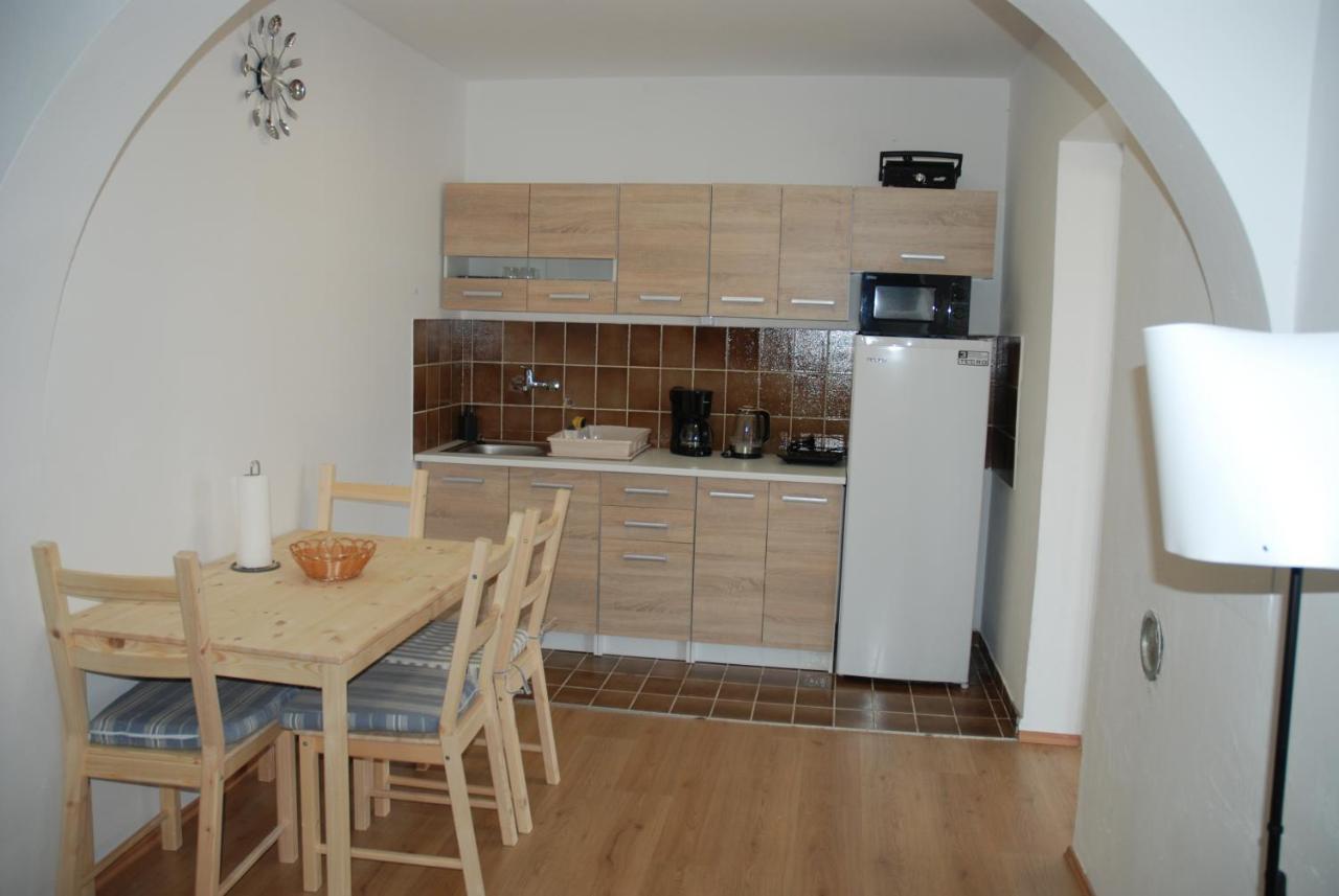 5 Meters From The Sea With Private Beach - 70M2 Colibri Sunset Apartments Свети-Петар Экстерьер фото