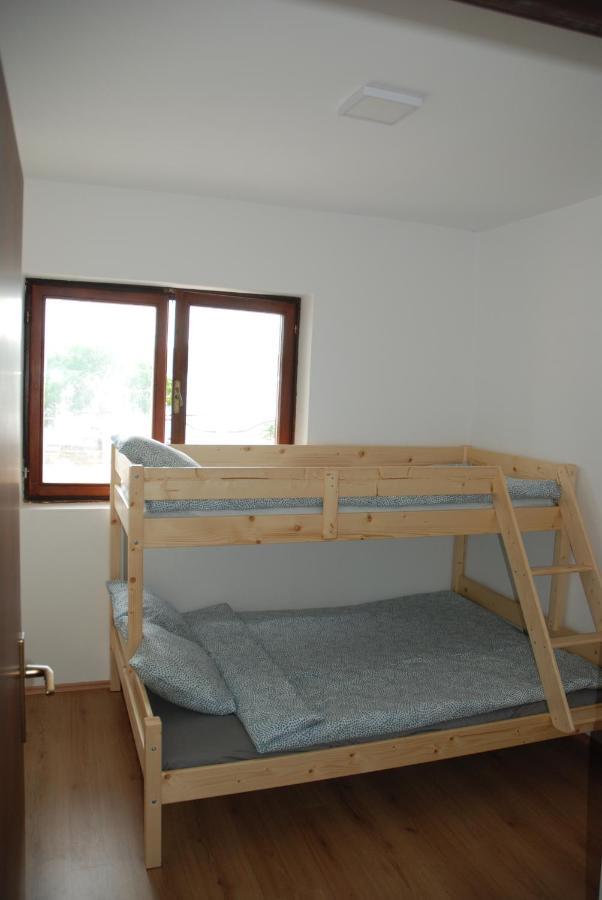 5 Meters From The Sea With Private Beach - 70M2 Colibri Sunset Apartments Свети-Петар Экстерьер фото
